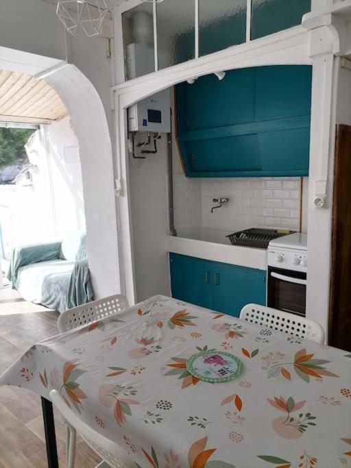 Maison De Pecheur Cour Privee En Centre Ville Saint Gilles Croix de vie Εξωτερικό φωτογραφία